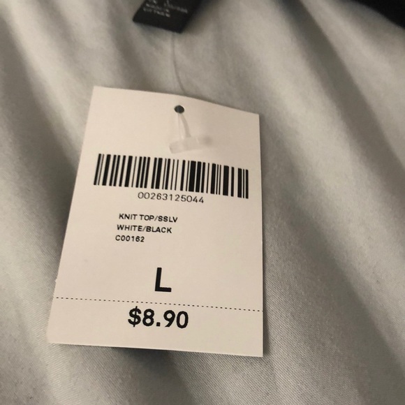 New White tee V-neck front and back - Picture 5 of 5